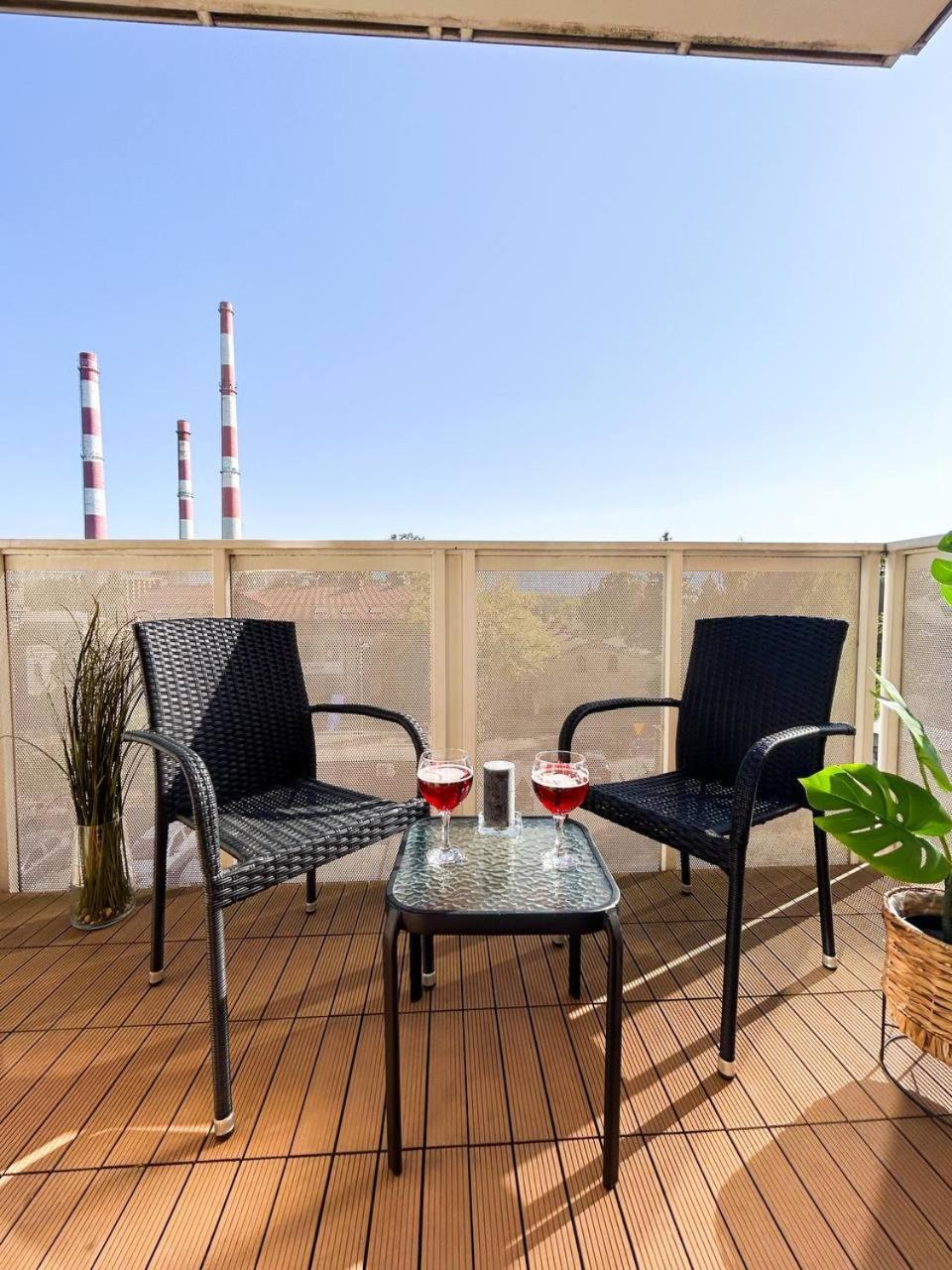 Lumina Comfy Apartment Lodz Buitenkant foto