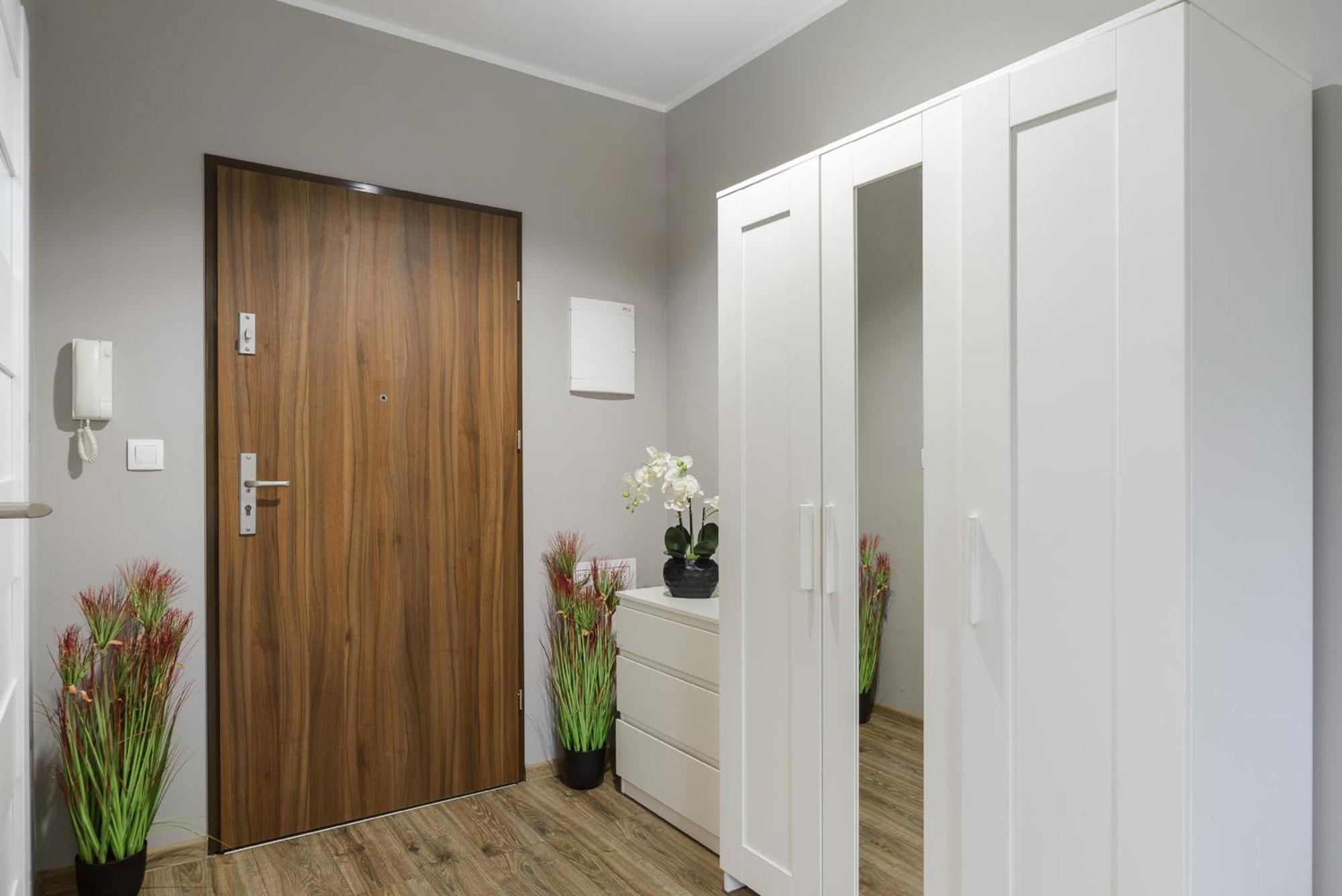 Lumina Comfy Apartment Lodz Buitenkant foto